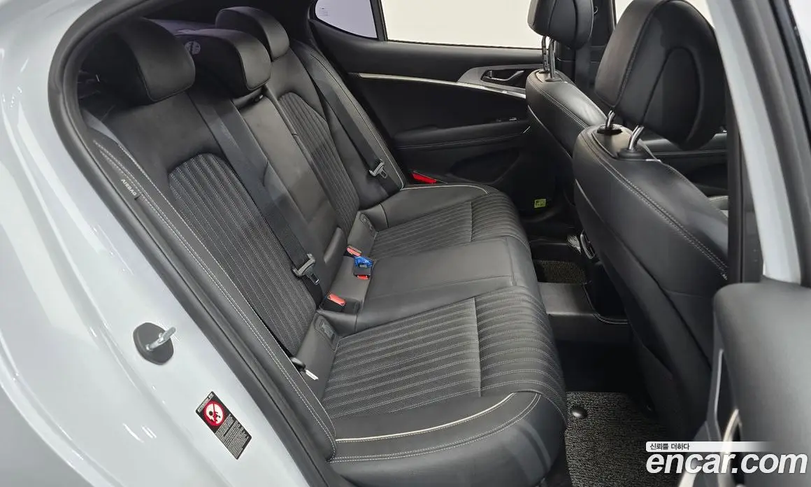 Genesis G70 2019 2.0 автомат (гидро), фото 11