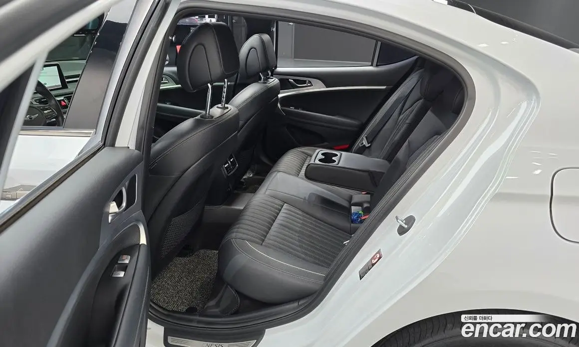Genesis G70 2019 2.0 автомат (гидро), фото 12
