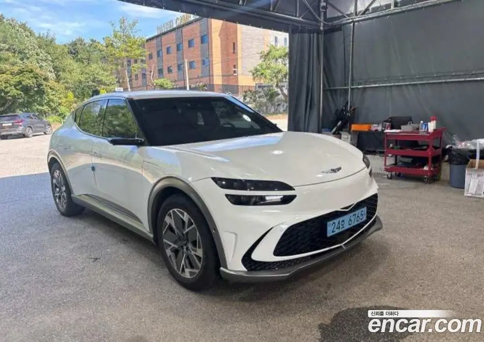 Genesis GV60 2022 0.1 автомат (гидро), фото 8 Genesis GV60 2022 0.1 автомат (гидро), фото 8