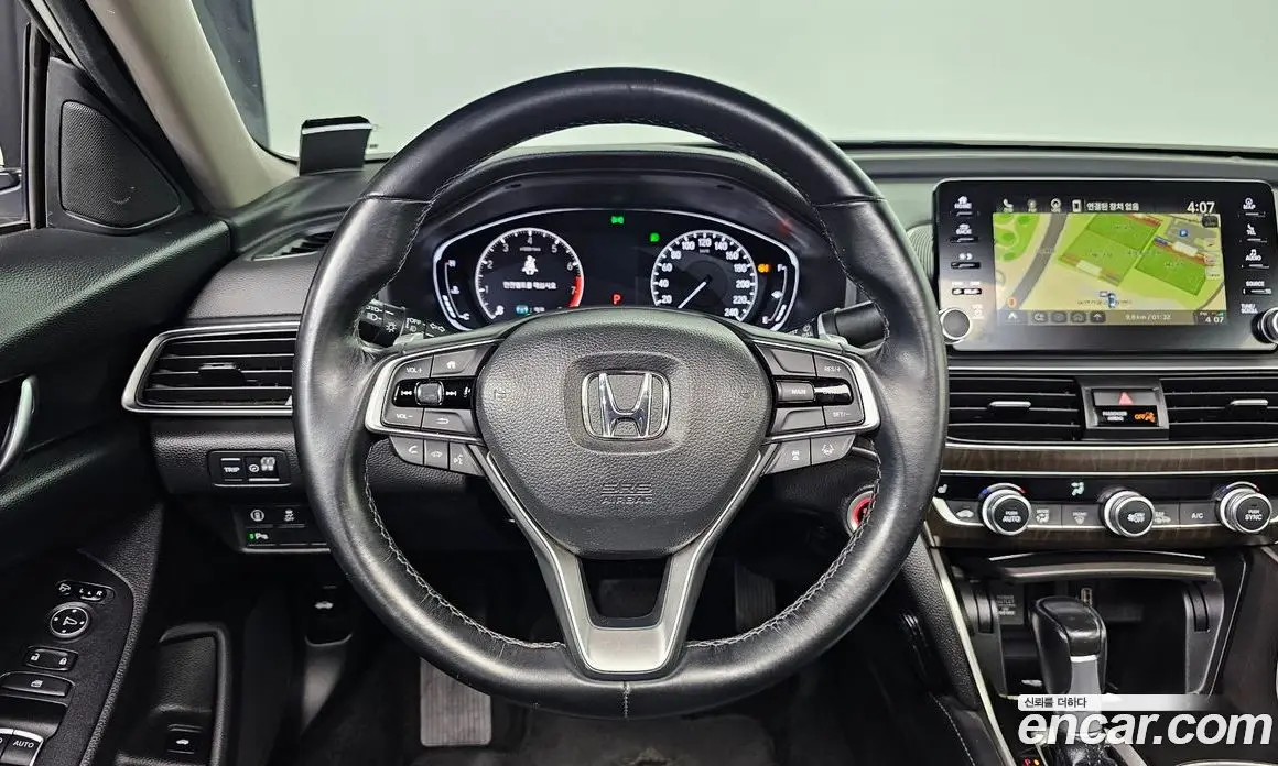 Honda Accord 2019 1.5 автомат (гидро), фото 14 Honda Accord 2019 1.5 автомат (гидро), фото 14