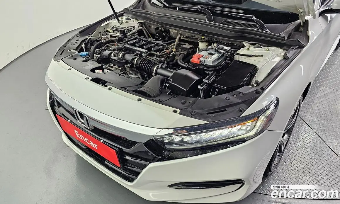 Honda Accord 2019 1.5 автомат (гидро), фото 6 Honda Accord 2019 1.5 автомат (гидро), фото 6