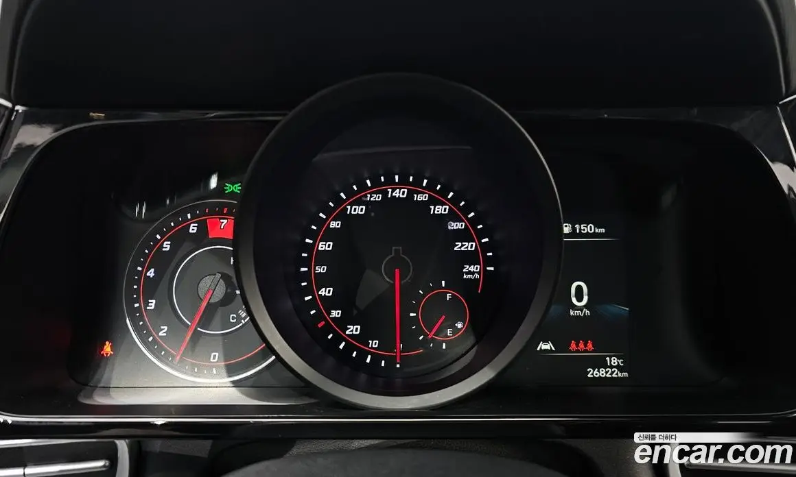 Hyundai Avante 2023 1.6 автомат (гидро), фото 8
