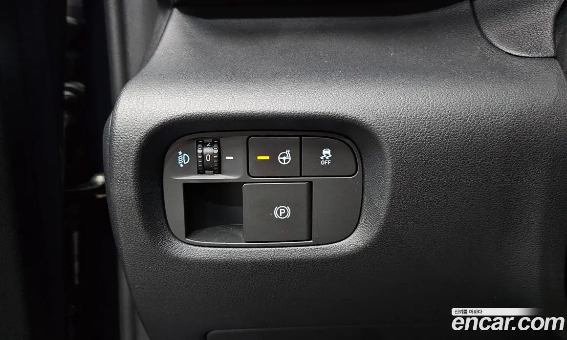 Hyundai Casper 2024 0.2 автомат (гидро), фото 17