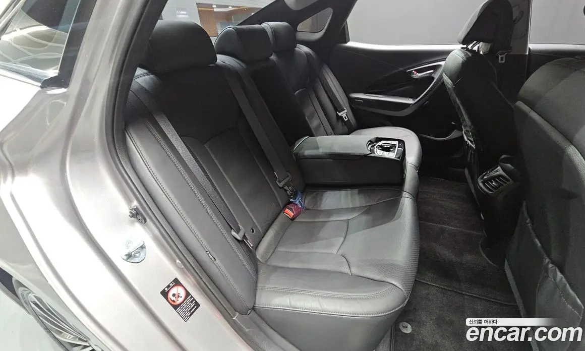 Hyundai Grandeur 2013 3.0 автомат (гидро), фото 12 Hyundai Grandeur 2013 3.0 автомат (гидро), фото 12