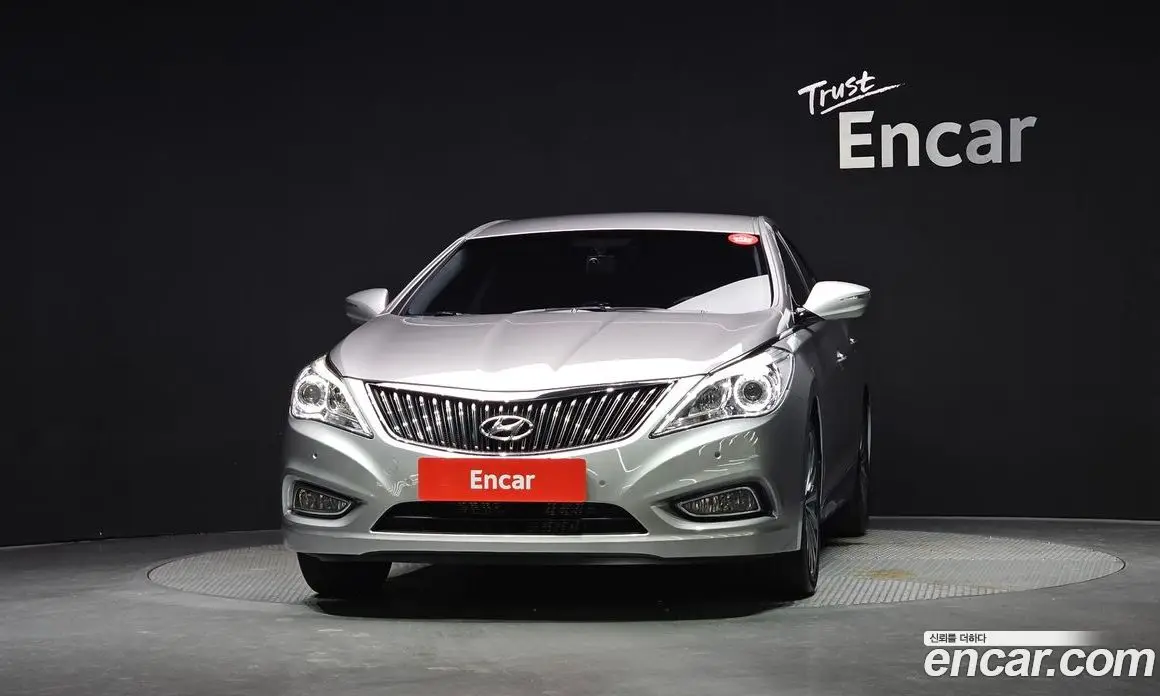 Hyundai Grandeur 2013 3.0 автомат (гидро), фото 3 Hyundai Grandeur 2013 3.0 автомат (гидро), фото 3