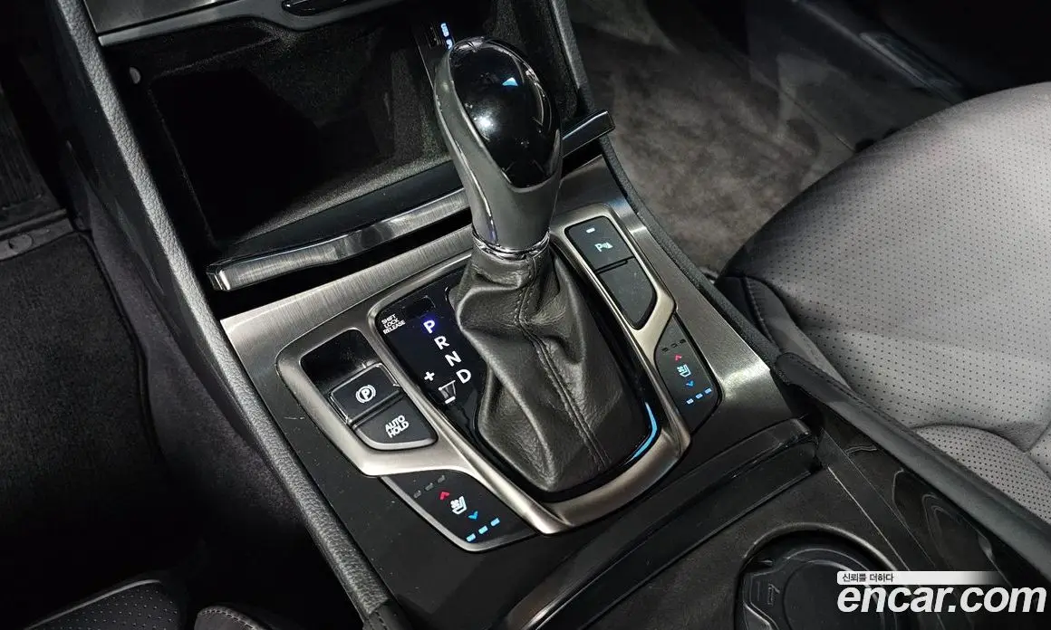 Hyundai Grandeur 2013 3.0 автомат (гидро), фото 9 Hyundai Grandeur 2013 3.0 автомат (гидро), фото 9