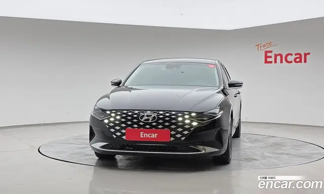 Hyundai Grandeur 2022 2.5 автомат (гидро), миниатюра 3 Hyundai Grandeur 2022 2.5 автомат (гидро), миниатюра 3