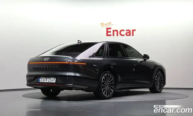 Hyundai Grandeur 2023 3.5 автомат (гидро), миниатюра 2