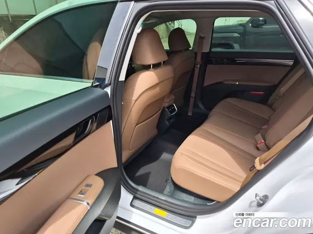 Hyundai Grandeur 2026 2.5 автомат (гидро), миниатюра 9