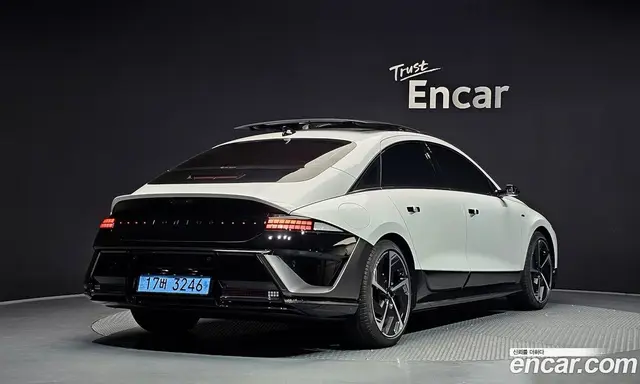 Hyundai Ioniq 6 2026 0.1 автомат (гидро), миниатюра 2