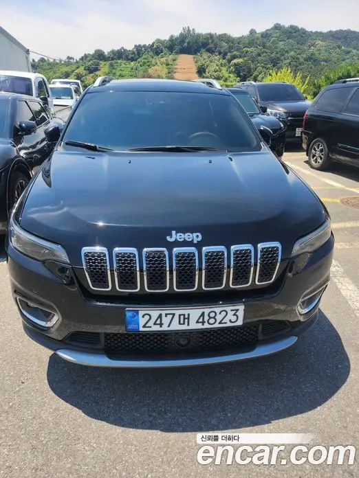 Jeep Cherokee 2021 2.4 автомат (гидро), фото 1 Jeep Cherokee 2021 2.4 автомат (гидро), фото 1
