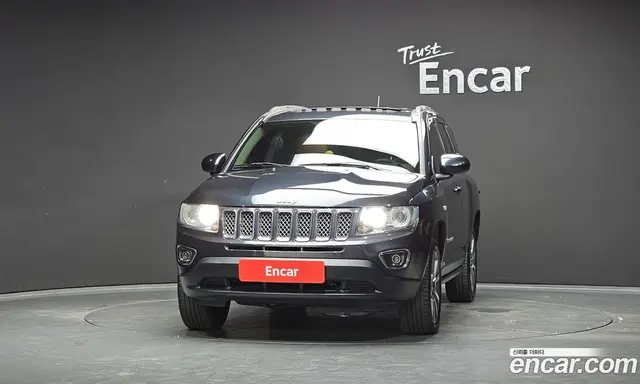 Jeep Compass 2015 2.4 автомат (гидро), миниатюра 3