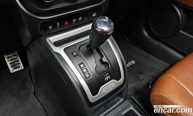 Jeep Compass 2015 2.4 автомат (гидро), миниатюра 9