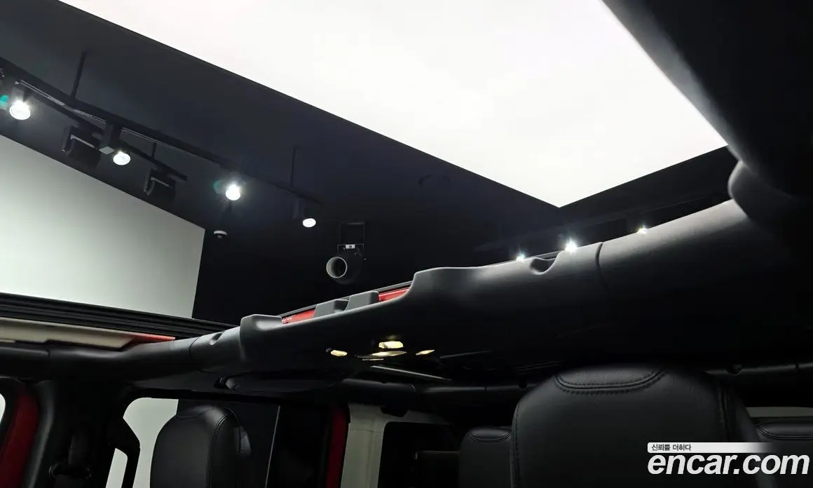 Jeep Wrangler 2021 2.0 автомат (гидро), фото 18