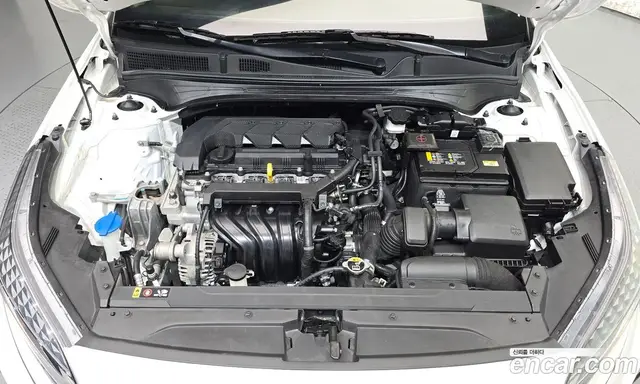 Kia K3 2023 1.6 автомат (гидро), миниатюра 6 Kia K3 2023 1.6 автомат (гидро), миниатюра 6