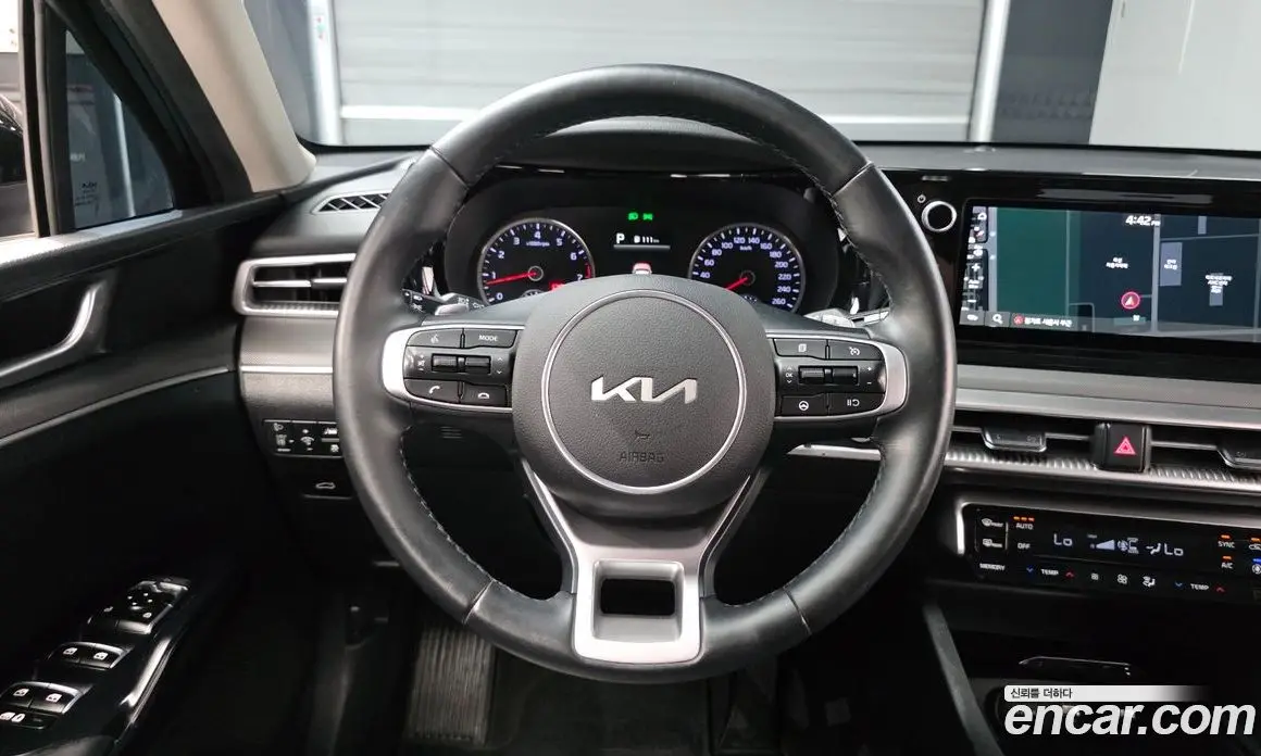 Kia K5 (Optima) 2022 2.0 автомат (гидро), фото 12