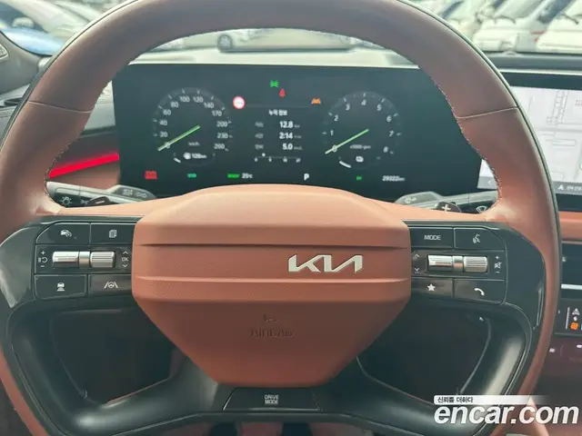 Kia K8 2025 1.6 автомат (гидро), миниатюра 9