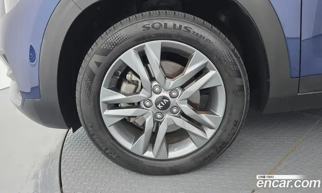 Kia Seltos 2019 1.6 автомат (гидро), миниатюра 5
