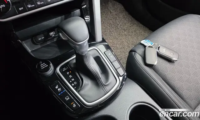Kia Seltos 2019 1.6 автомат (гидро), миниатюра 9