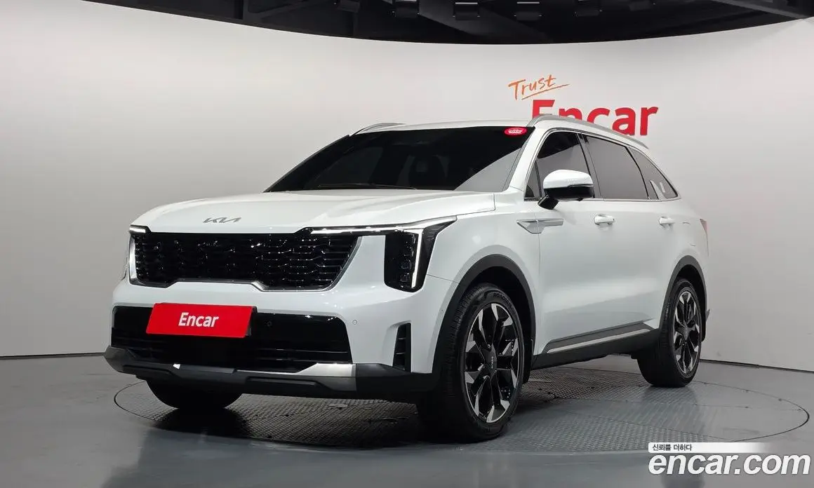 Kia Sorento 2024 2.5 автомат (гидро), фото 1 Kia Sorento 2024 2.5 автомат (гидро), фото 1