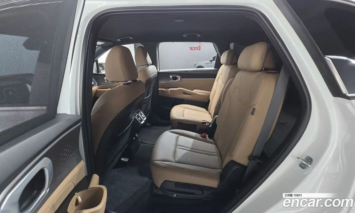 Kia Sorento 2024 2.5 автомат (гидро), фото 16 Kia Sorento 2024 2.5 автомат (гидро), фото 16