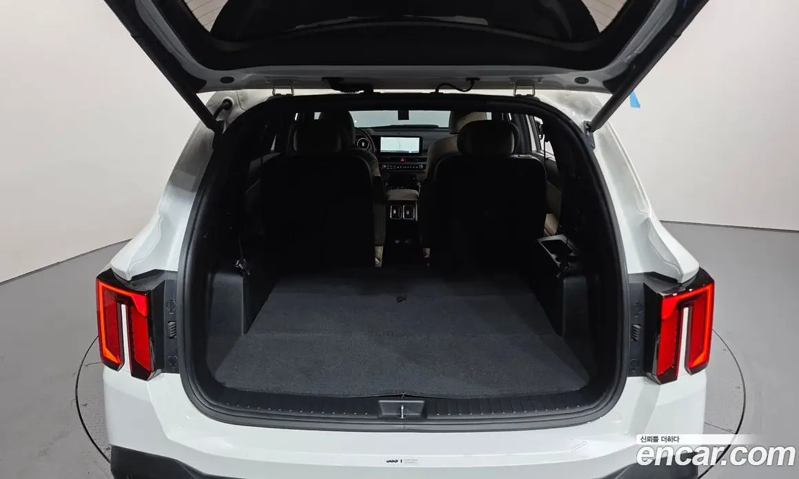 Kia Sorento 2024 2.5 автомат (гидро), фото 19 Kia Sorento 2024 2.5 автомат (гидро), фото 19