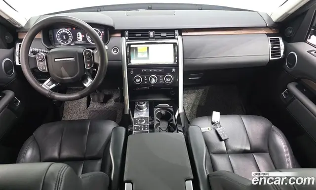 Land Rover Discovery 2018 3.0 автомат (гидро), миниатюра 7