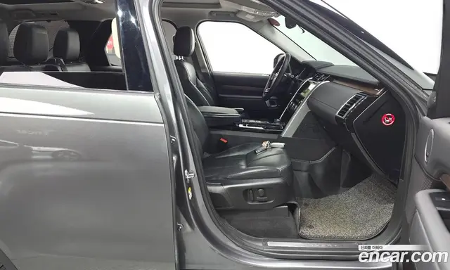 Land Rover Discovery 2018 3.0 автомат (гидро), миниатюра 10