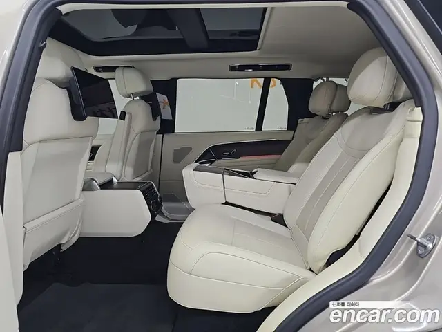 Land Rover Range Rover 2023 4.4 автомат (гидро), миниатюра 12