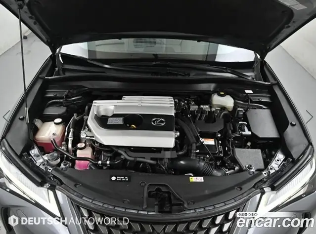 Lexus UX 2019 2.0 автомат (гидро), миниатюра 6