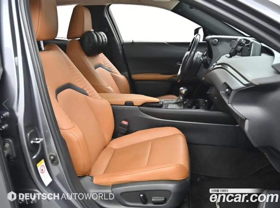 Lexus UX 2019 2.0 автомат (гидро), фото 10