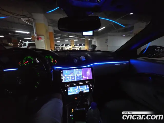 Maserati Gran Cabrio 2013 4.7 автомат (гидро), миниатюра 12