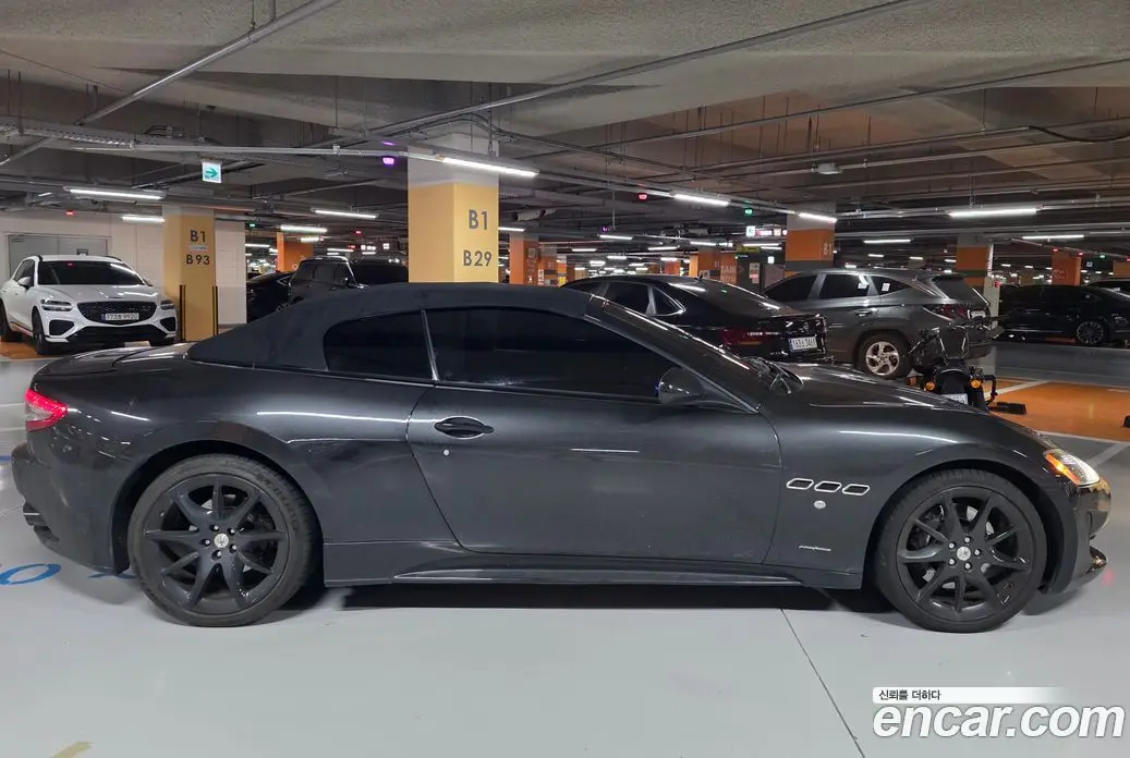 Maserati Gran Cabrio 2013 4.7 автомат (гидро), фото 5