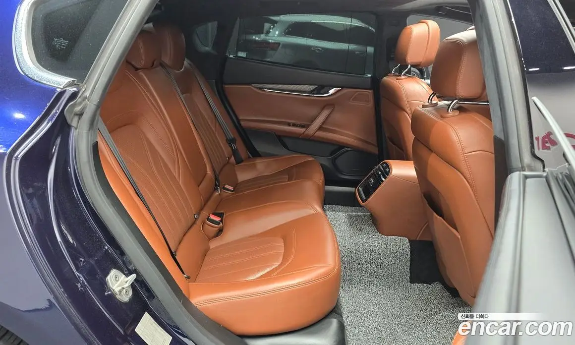Maserati Quattroporte 2017 3.0 автомат (гидро), фото 11