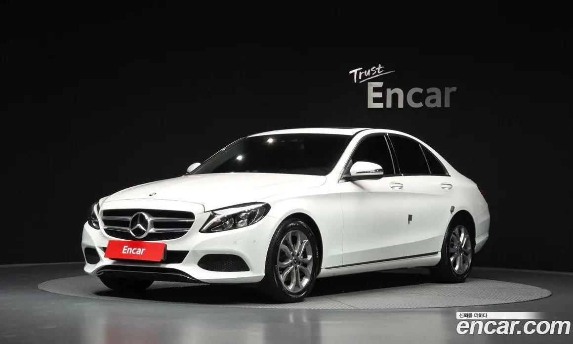 Mercedes-Benz C-Class 2017 2.0 автомат (гидро), фото 1 Mercedes-Benz C-Class 2017 2.0 автомат (гидро), фото 1