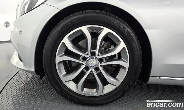 Mercedes-Benz C-Class 2017 2.1 автомат (гидро), миниатюра 5 Mercedes-Benz C-Class 2017 2.1 автомат (гидро), миниатюра 5