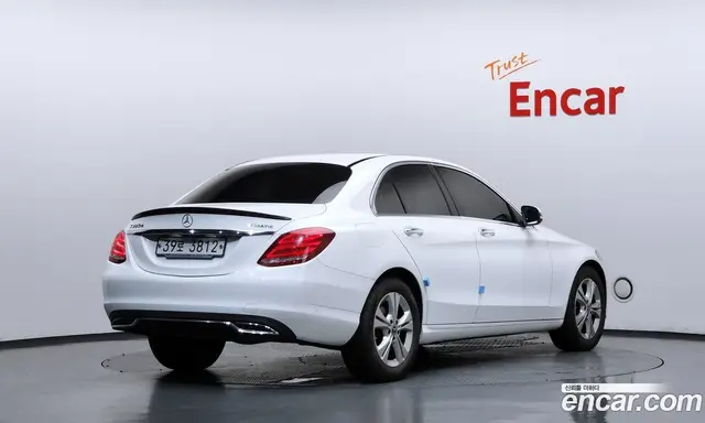 Mercedes-Benz C-Class 2018 2.1 автомат (гидро), миниатюра 2