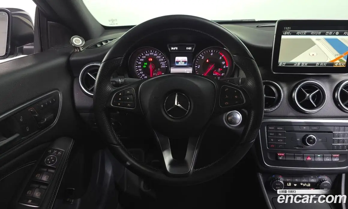 Mercedes-Benz CLA-Class 2016 2.1 автомат (гидро), фото 13
