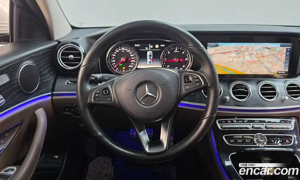 Mercedes-Benz E-Class 2017 1.9 автомат (гидро), фото 13 Mercedes-Benz E-Class 2017 1.9 автомат (гидро), фото 13
