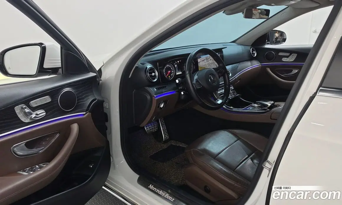 Mercedes-Benz E-Class 2017 1.9 автомат (гидро), фото 10 Mercedes-Benz E-Class 2017 1.9 автомат (гидро), фото 10