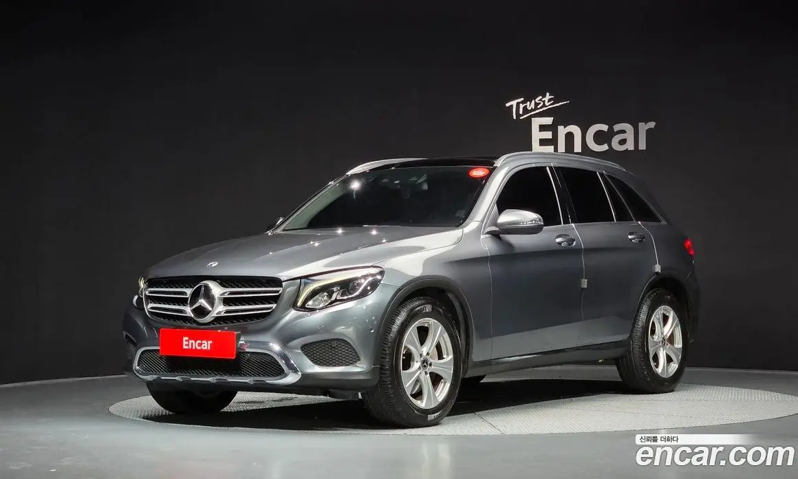 Mercedes-Benz GLC-Class 2018 2.1 автомат (гидро), фото 1 Mercedes-Benz GLC-Class 2018 2.1 автомат (гидро), фото 1