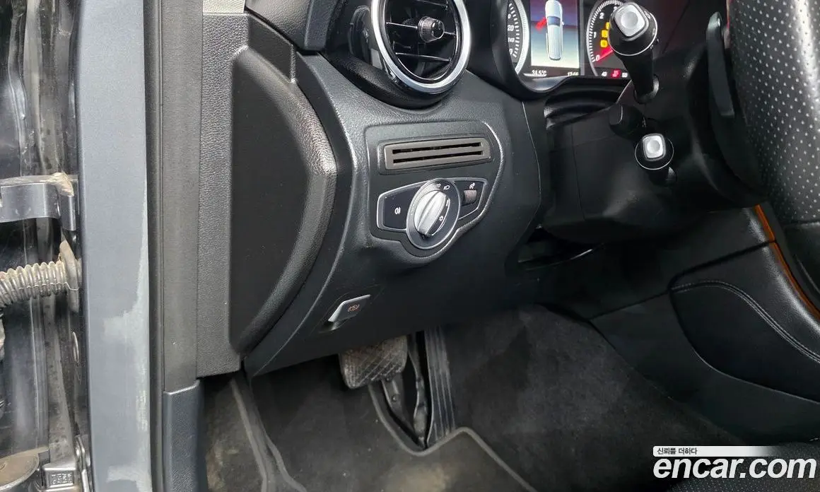 Mercedes-Benz GLC-Class 2018 2.1 автомат (гидро), фото 17 Mercedes-Benz GLC-Class 2018 2.1 автомат (гидро), фото 17