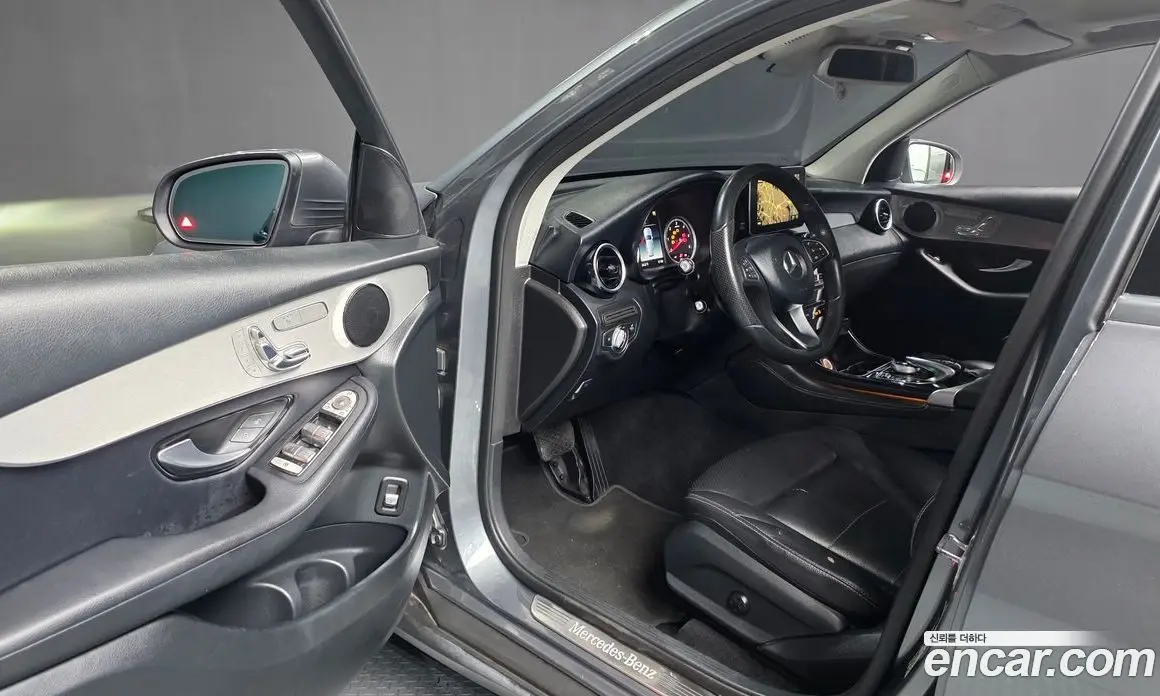 Mercedes-Benz GLC-Class 2018 2.1 автомат (гидро), фото 10 Mercedes-Benz GLC-Class 2018 2.1 автомат (гидро), фото 10