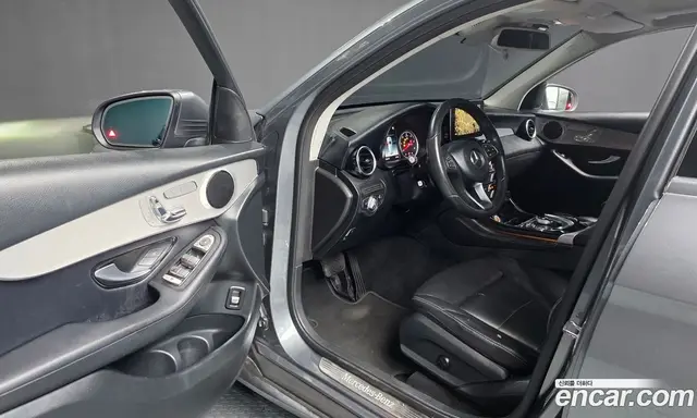 Mercedes-Benz GLC-Class 2018 2.1 автомат (гидро), миниатюра 10 Mercedes-Benz GLC-Class 2018 2.1 автомат (гидро), миниатюра 10