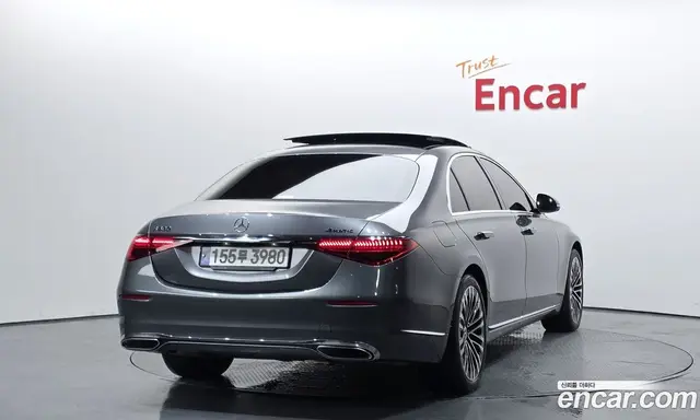 Mercedes-Benz S-Class 2023 3.0 автомат (гидро), миниатюра 2