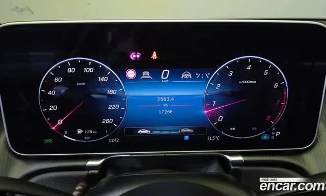 Mercedes-Benz S-Class 2023 3.0 автомат (гидро), миниатюра 8
