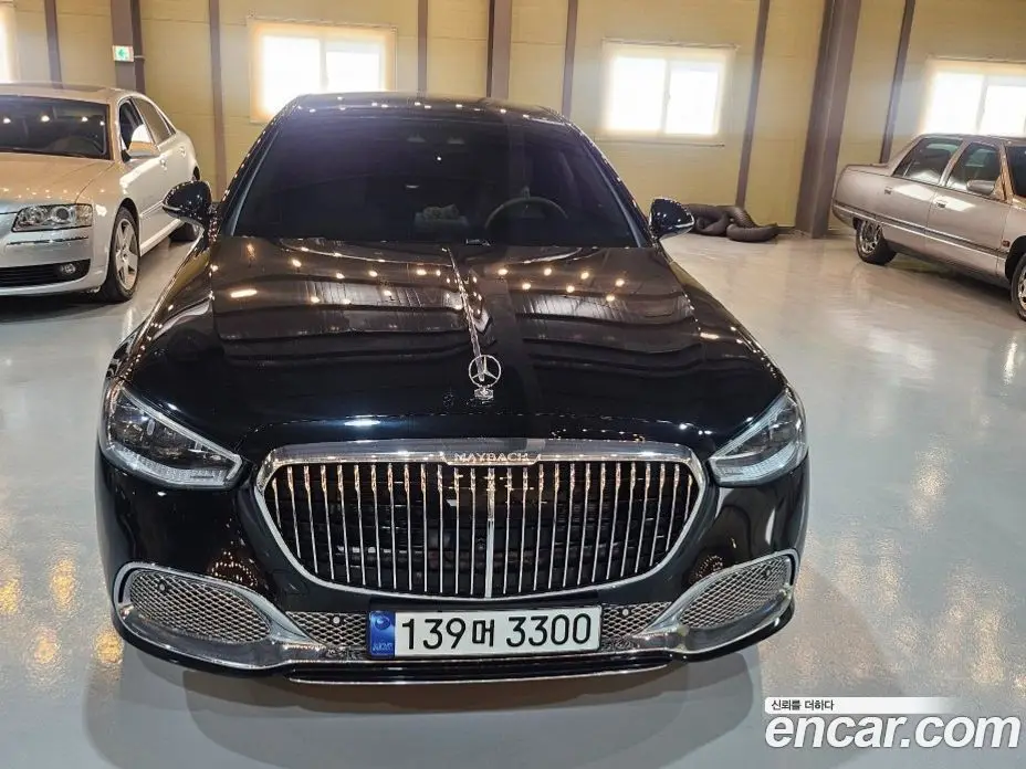 Mercedes-Benz S-Class 2023 6.0 автомат (гидро), фото 1 Mercedes-Benz S-Class 2023 6.0 автомат (гидро), фото 1