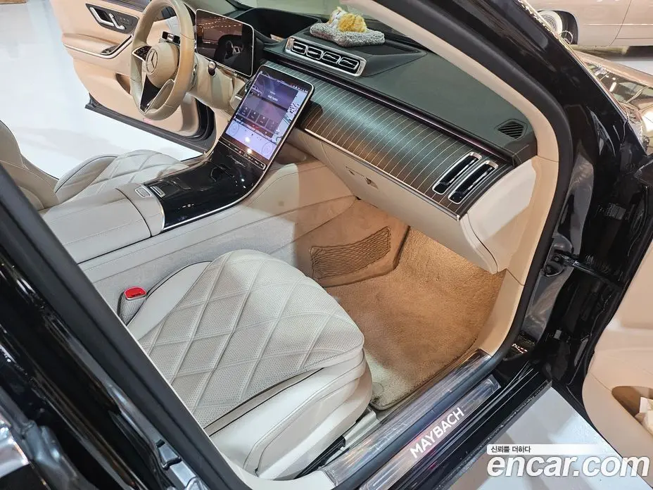 Mercedes-Benz S-Class 2023 6.0 автомат (гидро), фото 12 Mercedes-Benz S-Class 2023 6.0 автомат (гидро), фото 12