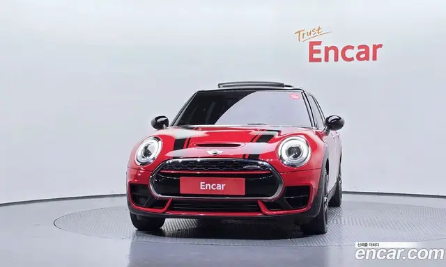 Mini Clubman 2018 2.0 автомат (гидро), миниатюра 3 Mini Clubman 2018 2.0 автомат (гидро), миниатюра 3