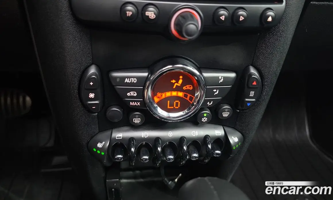 Mini Cooper 2012 2.0 автомат (гидро), фото 18